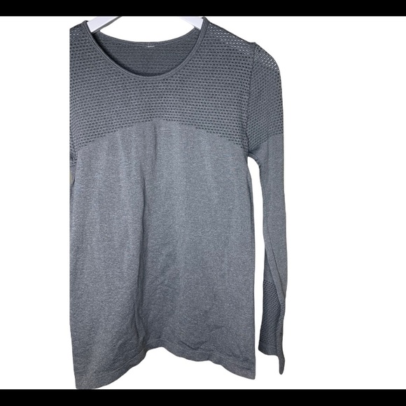 FABLETICS Musetta Seamless Top With Long Sleeves Grey Size Medium - Picture 8 of 12